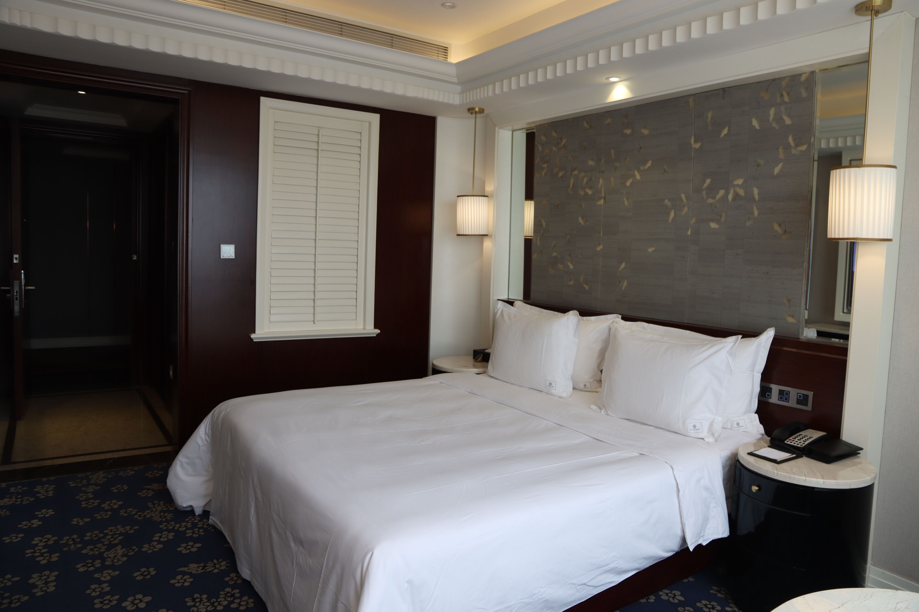 Basic Single Room, Hill View