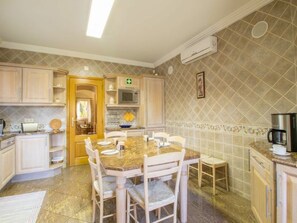 Private kitchen - Villa V4 Alegria by Interhome (Albufeira)