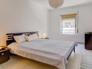 Bedroom - T1 Praia Da Rocha by Interhome (Portimão)