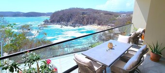 Beautiful, oceanfront, Playa Tejon condo at the new Paradise Cove