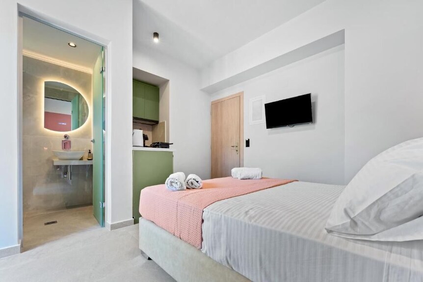 Robin's | Red Suite - Lefkada