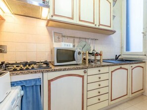Private kitchen - Suite Medici by Interhome (Florence)