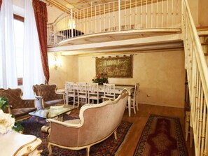 Living Room - Suite Medici by Interhome (Florence)