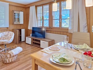 TV - Steinnägeli by Interhome (Grindelwald)