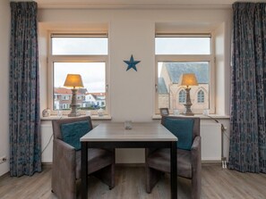Dining - Zoete Licht by Interhome (Zoutelande)