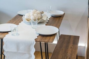 Dining - Central London NEW luxury apartment by kings cross (London)