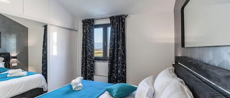 3 bedrooms, Internet