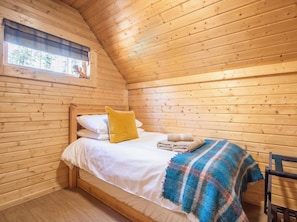Bedroom - Beekeepers Bothy by Interhome (Ballater)