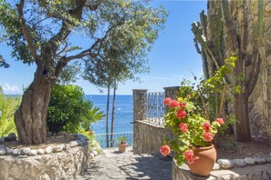 House, Smoking - Casa Giovanna B in Nerano (Massa Lubrense)