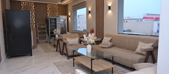 Roeya Vision Served Apartment