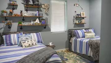 4 habitaciones, internet y ropa de cama