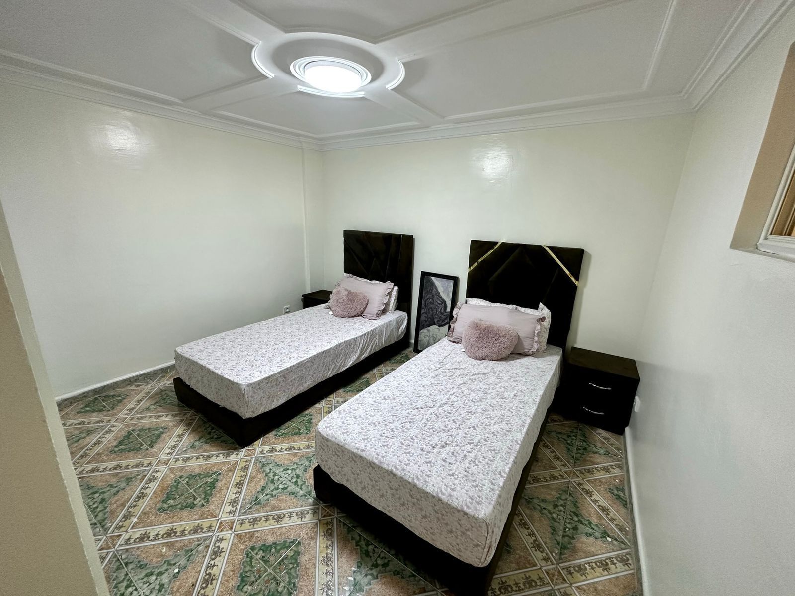 2 dormitorios, wifi gratis, ropa de cama