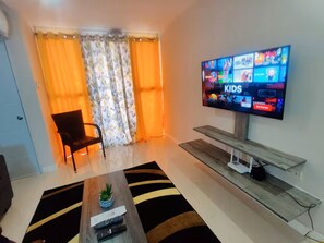 Interior - Cozy 1-bedroom Bayfront Apartment in Portmore with Private Balcony (Portmore)