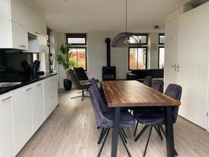 Living Room - Restyled Koningshoeve 6 personen by Interhome (Schoorl)