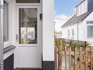 Exterior detail - MeerPlezier Ground Level by Interhome (Offingawier)