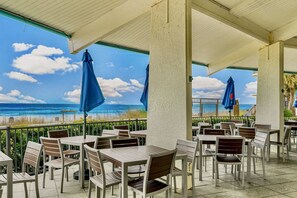 Outdoor dining - Edgewater Villa | Resort Pool & Beach Access (Panama City Beach)