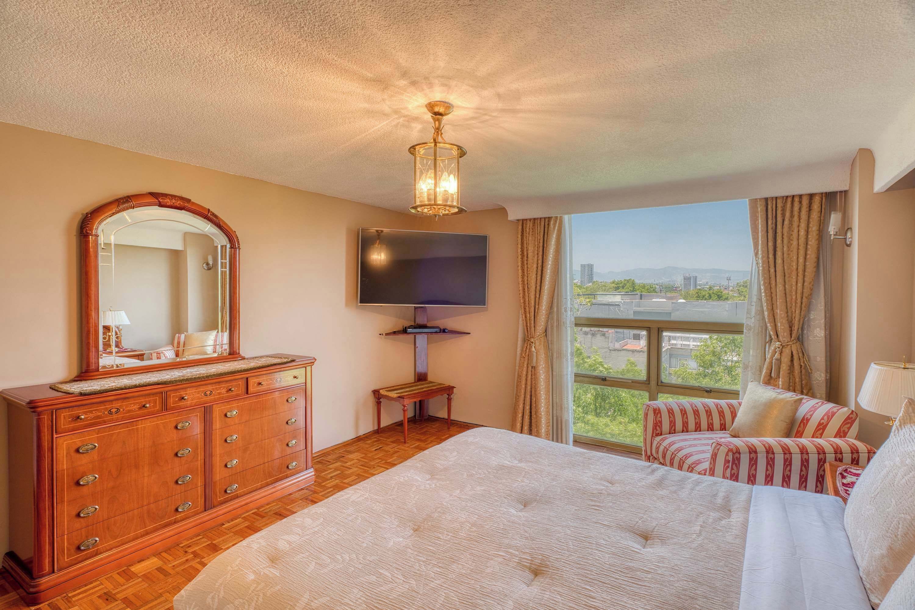 Apartment, Multiple Beds, Kitchen, City View (Amsterdam 247-802) | 2 bedrooms, individually decorated, individually furnished