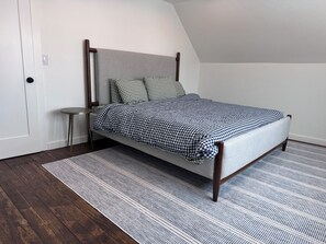 2 sovrum, strykjärn/strykbräda, wi-fi och sängkläder