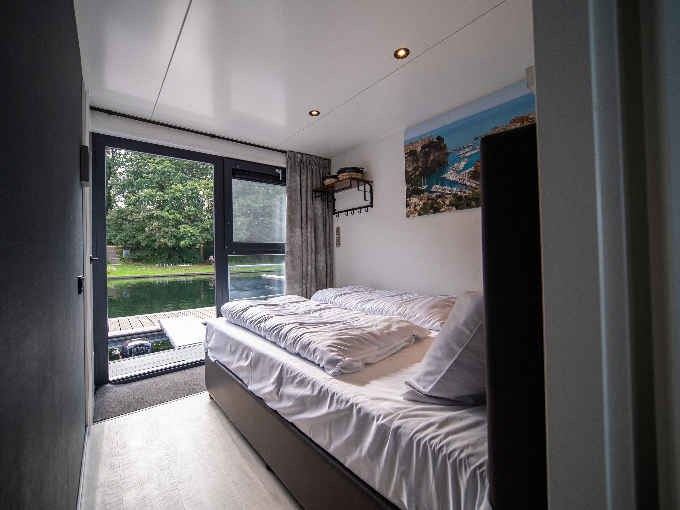 Mobile Unterkunft | 2 Schlafzimmer, individuell eingerichtet, Bettwäsche