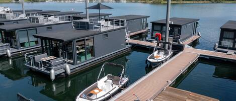 Mobile Home | Marina