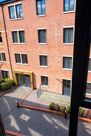 Interior - Spacious stay perfect for Business and Leisure (Birmingham)