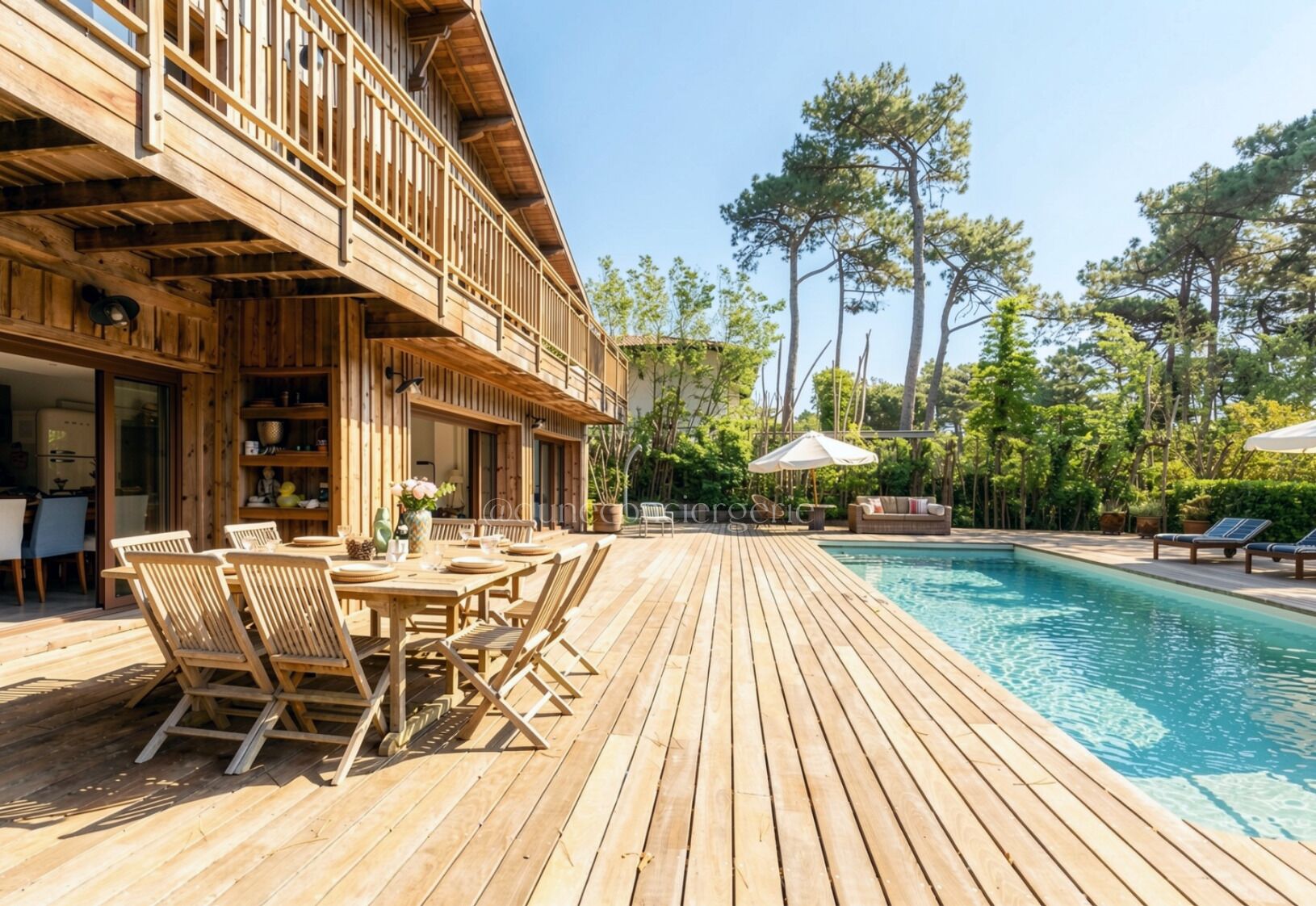 Piscine extérieure, piscine chauffée