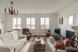 Living room - Beautiful Panoramic View of the sea - Portsall (Ploudalmezeau)
