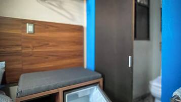 Deluxe Room, Private Bathroom