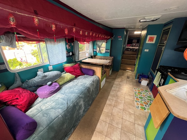 1 bedroom, Internet, bed sheets