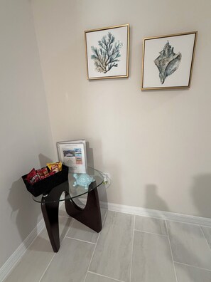 Interior - New Modern Cape Coral Stay-Prime Location (Cape Coral)