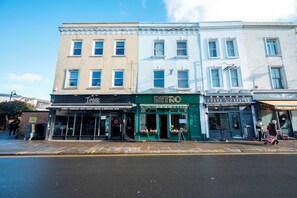 Exterior - Stylish Apartment in the Heart of Crystal Palace - Pass the Keys (London)