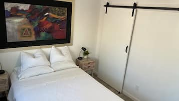 1 bedroom, iron/ironing board, Internet, bed sheets