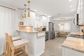 Fridge, microwave, oven, stovetop - Sea Breeze Retreat, 2 Homes Near Beach & Dining (Delray Beach)