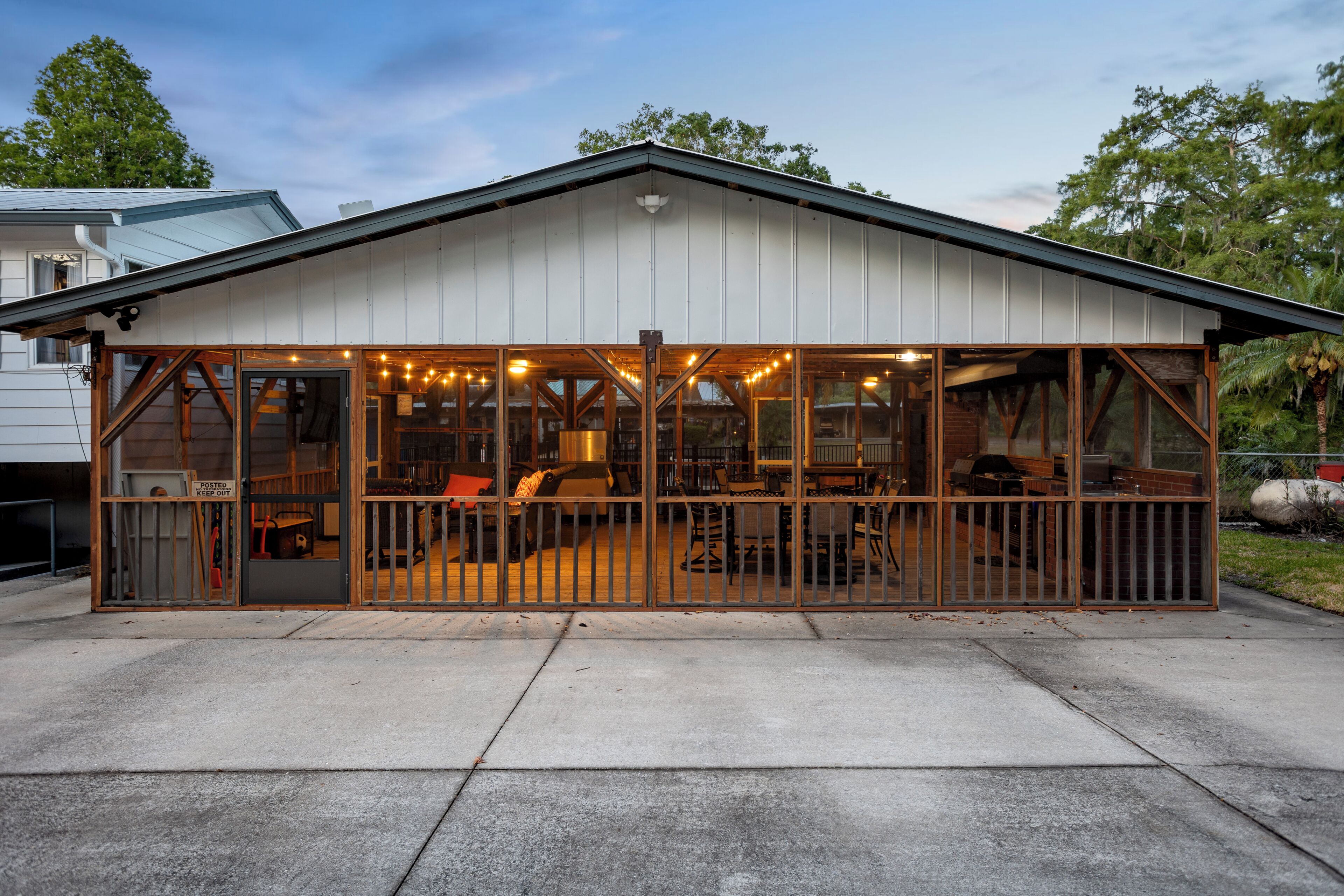 Outdoor dining