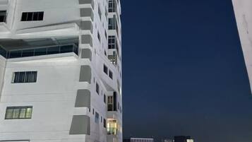 Apartemen, balkon | Eksterior