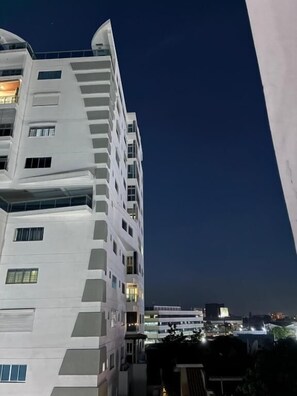 Apartment, Balcony | Exterior - Central Suites Tower T&T Rentals (Santo Domingo)