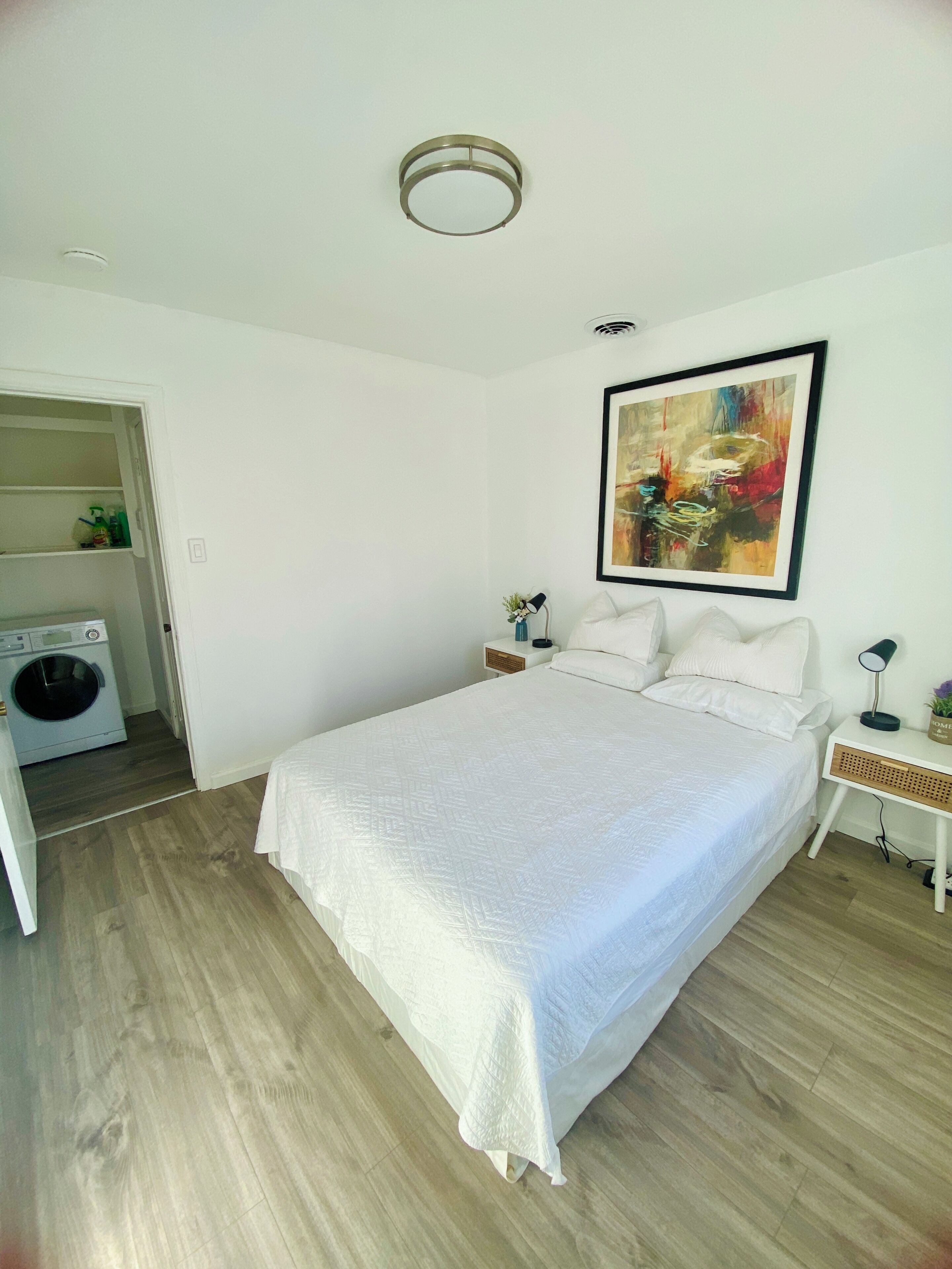 1 bedroom, iron/ironing board, Internet, bed sheets