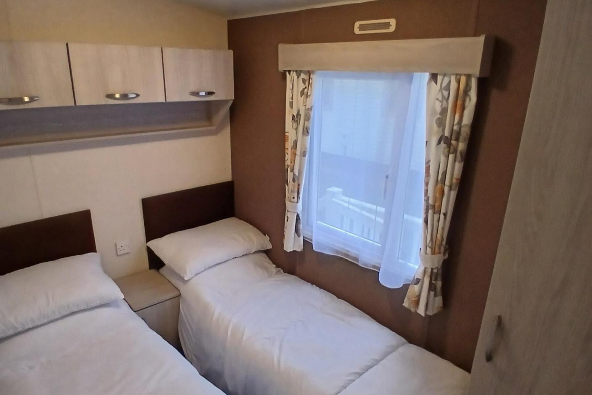 2 habitaciones, wifi gratis y ropa de cama 