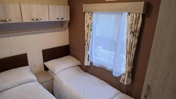 2 habitaciones, wifi gratis y ropa de cama