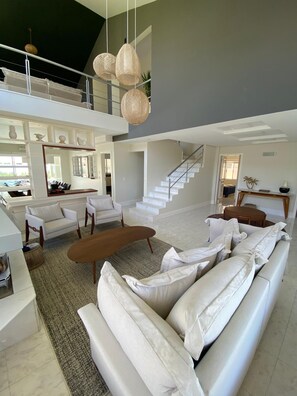Living area - Casa Búzios (Florianópolis)