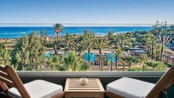 Chambre Double Confort, balcon, vue jardin | Vue de la chambre