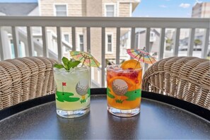 Food and drink - Endless Summer - Cherry Grove - 1 Block from Beach (North Myrtle Beach)