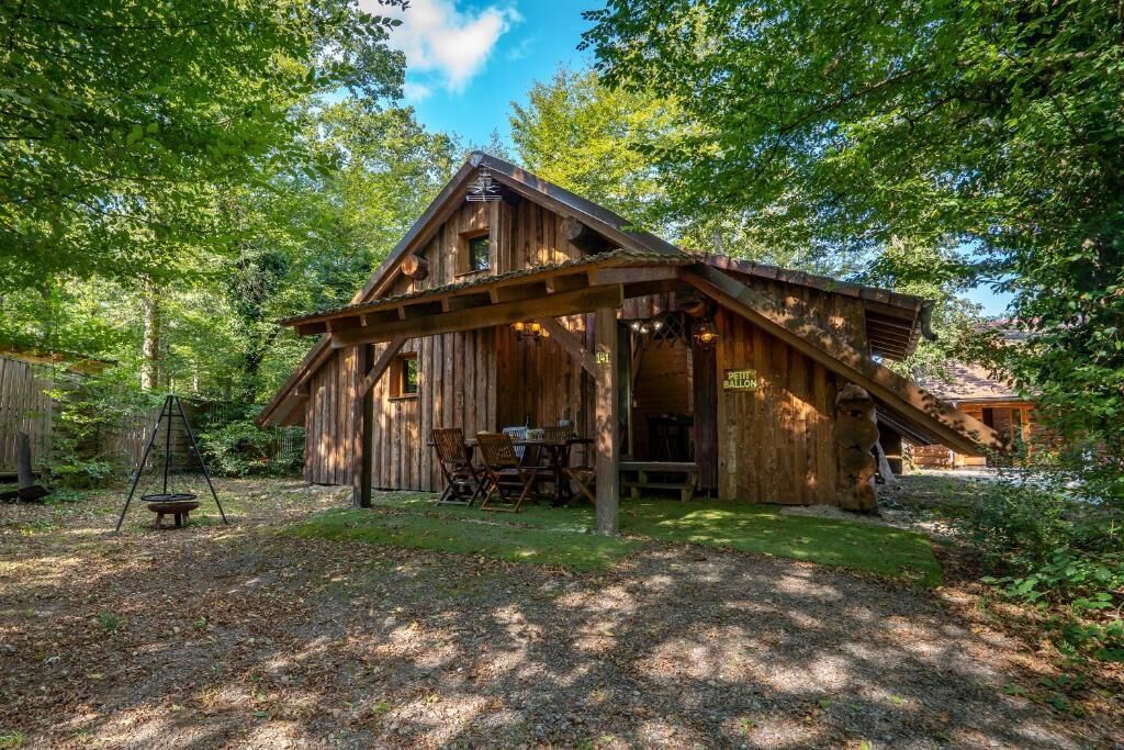 Traditional Chalet, 3 Bedrooms | Exterior