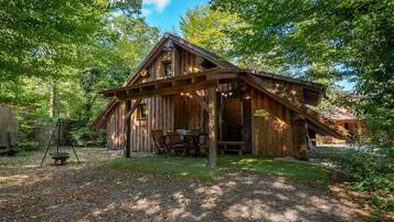 Traditional Chalet, 3 Bedrooms | Exterior