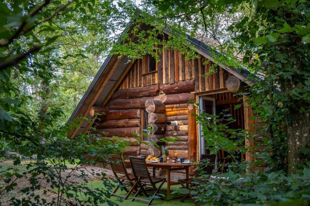 Traditional Chalet, 3 Bedrooms | Outdoor dining