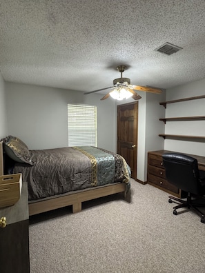 4 chambres, Wi-Fi, literie fournie