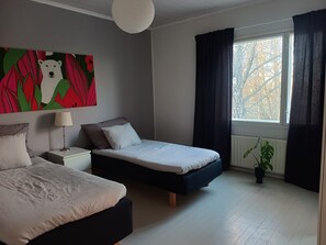 Bügeleisen/Bügelbrett, Bettwäsche