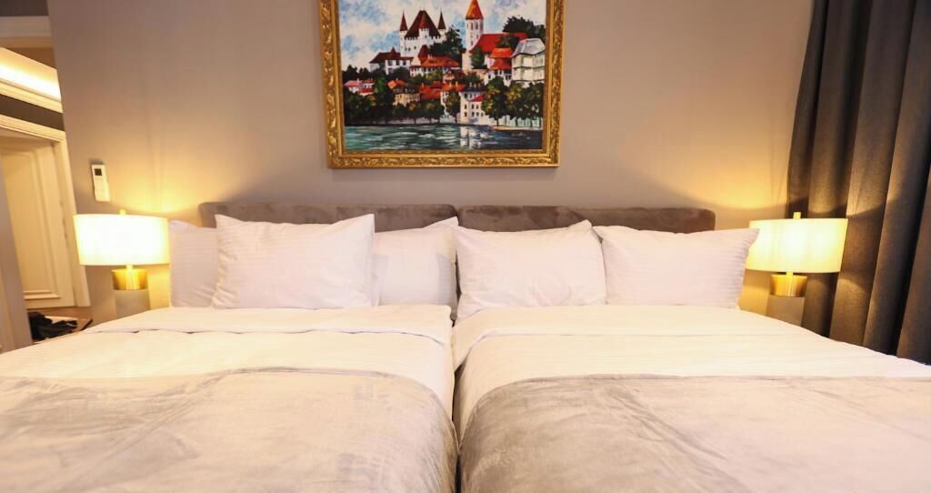 Quarto triplo luxo, sacada, vista para a cidade | Wi-Fi de cortesia