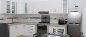 Brilliant 3-bedroom apartment in charming Ancón near the beach