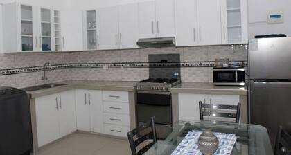 Brilliant 3-bedroom apartment in charming Ancón near the beach